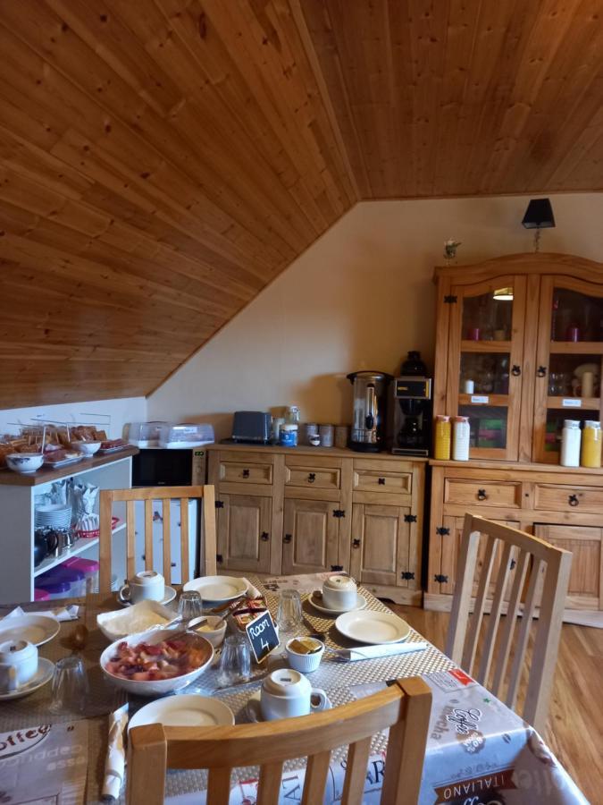 A New U Country Cottage Clynacartan Esterno foto